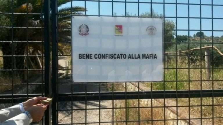 [Sicilia] Beni Confiscata. Presentata relazione antimafia “Necessari cambiamenti a normativa”