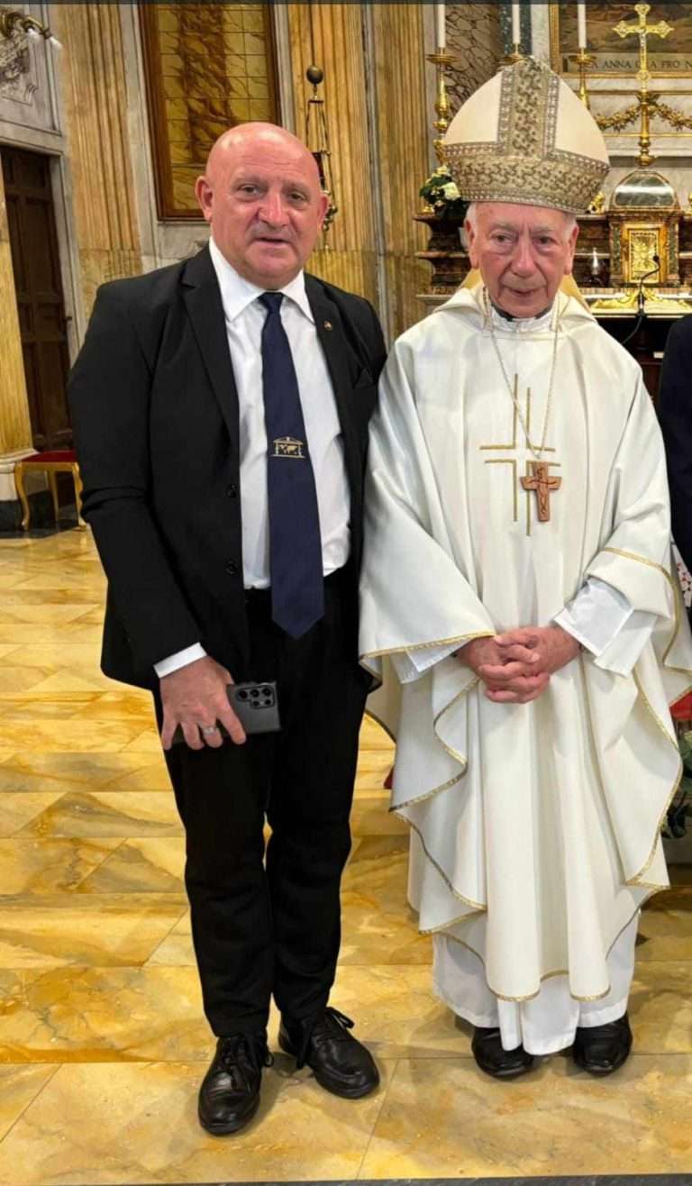 IL CARDINALE FRANCESCO COCCOPALMERIO ELOGIA NICOLÒ MANNINO IN VATICANO